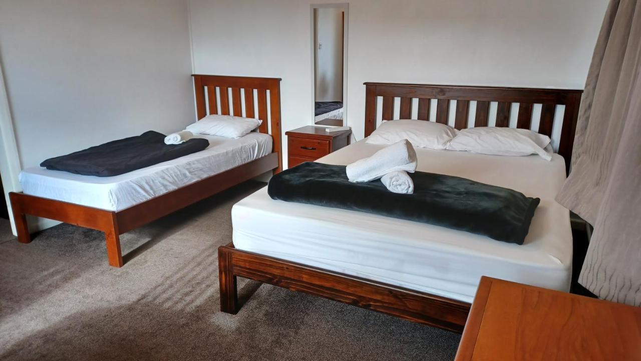 Homestay Family Room, Near The City Center Christchurch Eksteriør billede